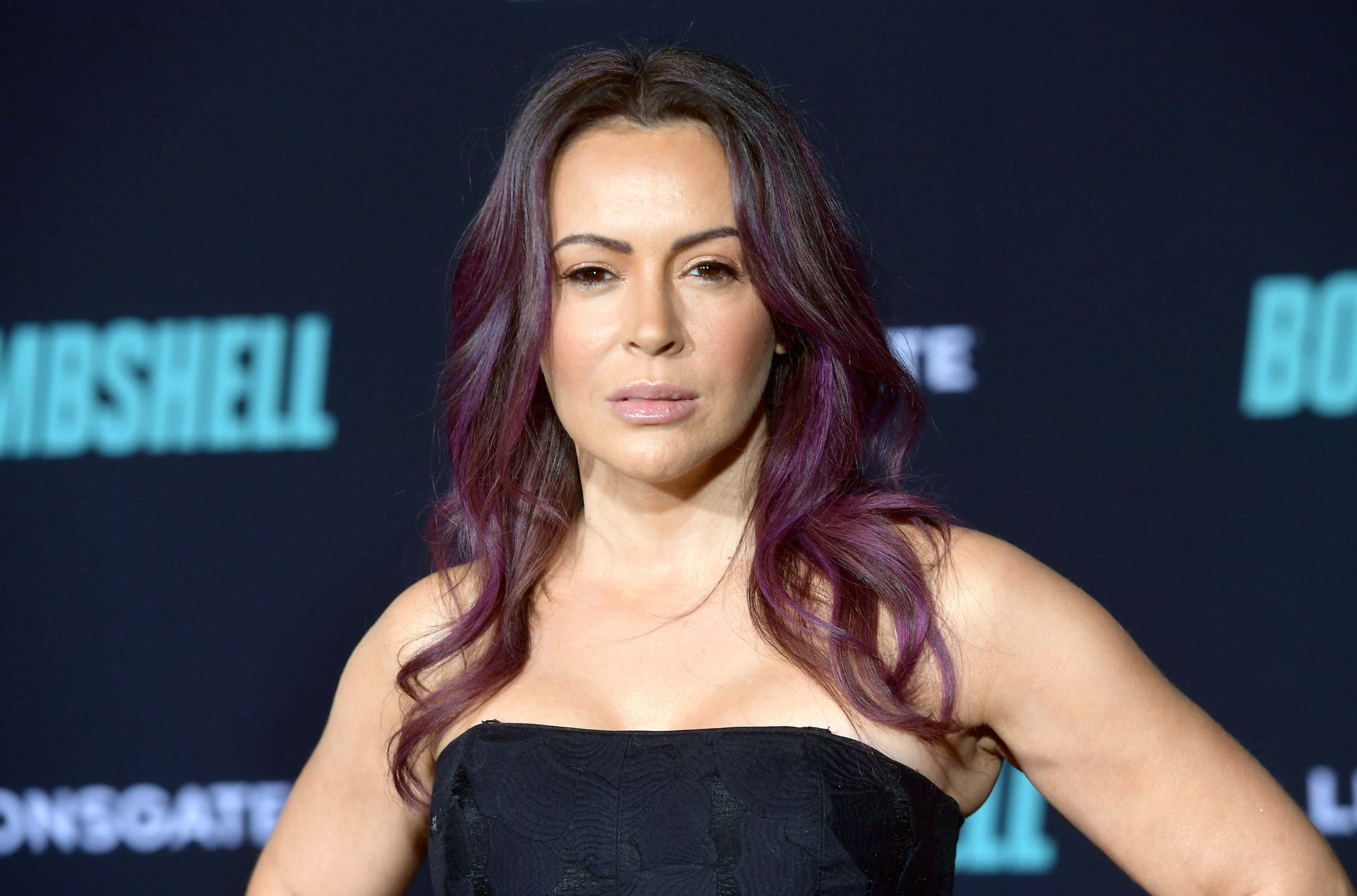 “Charmed” star and multimillionaire Alyssa Milano faces criticism after asking followers for ,000