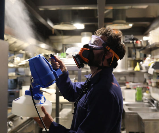 24 мая и коронавирус: больше 5,3 миллиона зараженных, Бразилия заняла второе место по числу заболевших, эксперты сообщили, что вторая волна коронавируса обязательно произойдет