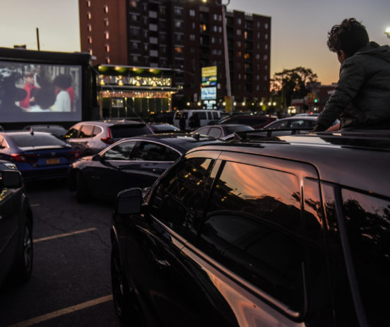 Пока карантин: в Москве, Казани и Санкт-Петербурге откроются автокинотеатры