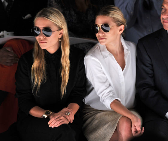 От кардиганов до платьев: бренд сестёр Олсен The Row выпустил капсульную коллекцию. Показываем и рассматриваем