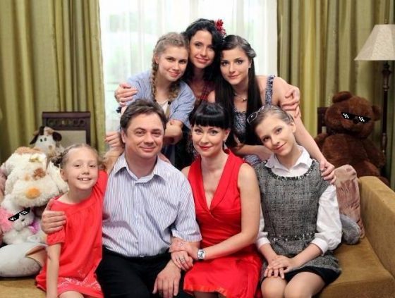 Актрисы «Папиных дочек» воссоединились спустя 12 лет