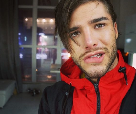 5000 рублей за интим: Рома Желудь скидывает свои обнаженные фотки за деньги