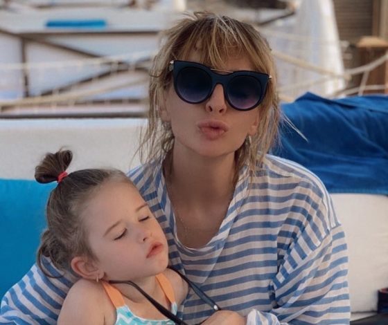 Екатерина Варнава, Наталья Рудова, Дима Билан: как российские звезды встретили первый день после отмены режима самоизоляции