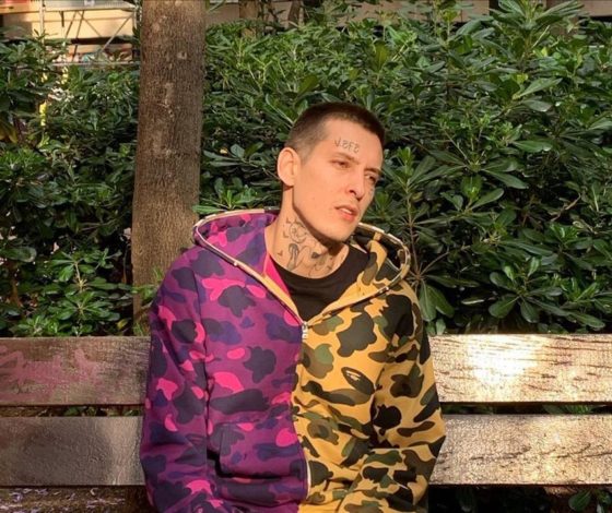 «Не надо быть клоуном, чтобы нормально зарабатывать»: рэпер KIZARU прокомментировал Моргенштерна и показал часы за 10 миллионов