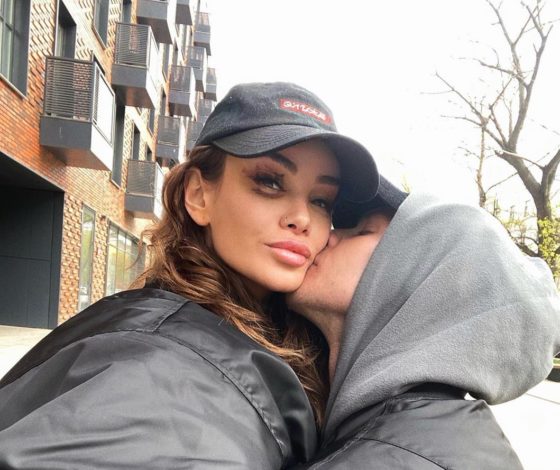 «Она самая большая любовь в моей жизни»: Олег Майами об отношениях с Айзой Анохиной. Новая серия шоу «Супер Айза», посмотрели - рассказываем