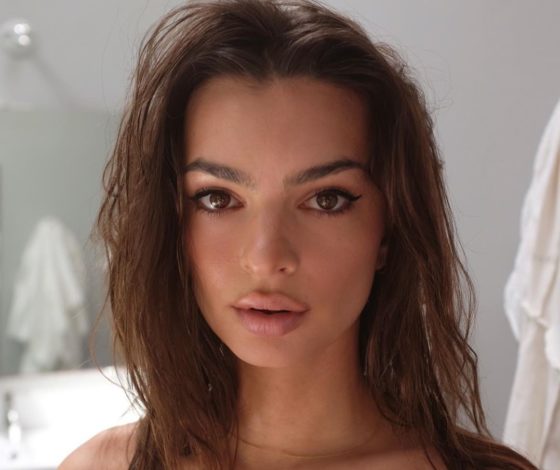 Повысили градус: собрали топ обнаженных фото звезд