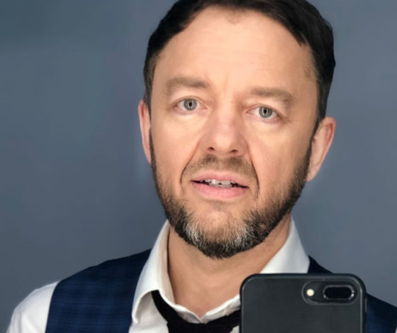 Не поделили «Уральские пельмени»: разбираемся в многомиллионном конфликте экс-директора и главы шоу