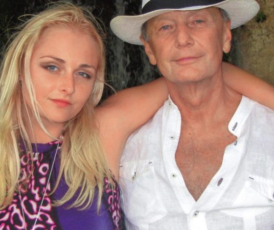 Елена Задорнова: показываем, как выглядит дочь писателя и юмориста Михаила Задорнова