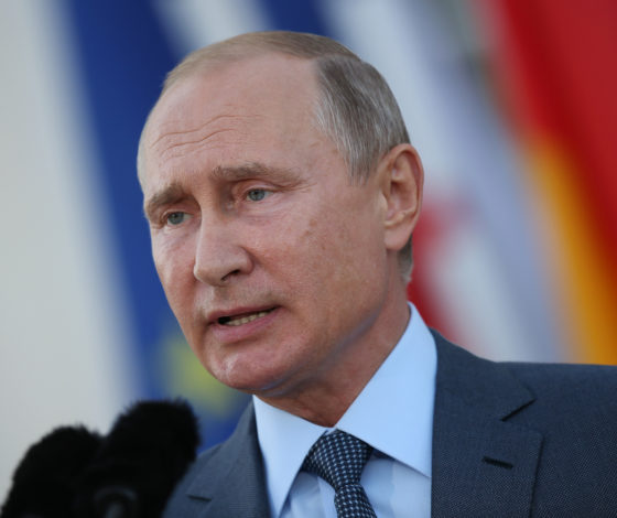 Владимир Путин сообщил о начале массовой вакцинации от коронавируса