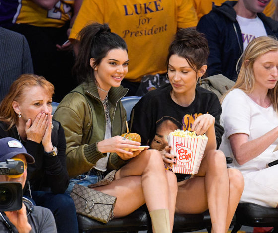 Тест: угадай, что за модель на подиуме