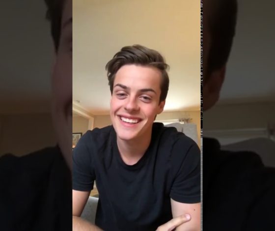 Instagram дня: звезда сериала «Стыд» учит русские скороговорки в прямом эфире