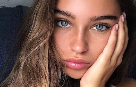 Лайфхаки: как сделать ресницы объемнее и длиннее