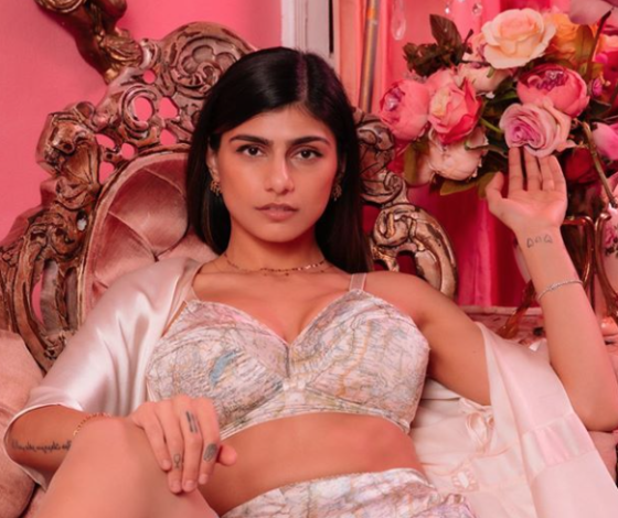 «Потеряла семью и получала угрозы»: звезда фильмов для взрослых рассказала о том, как карьера в индустрии испортила ей жизнь