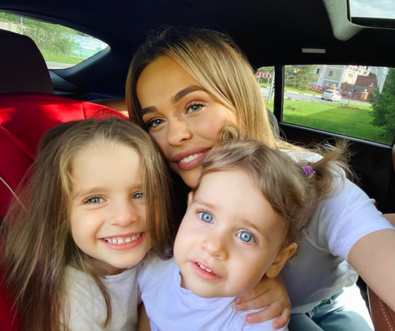 О самом главном: Анна Хилькевич представила проект, в котором звезды объединяются со своими близкими