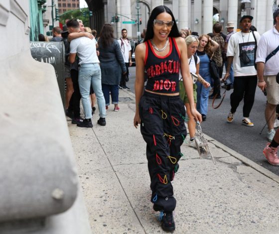 15 крутых образов звёзд стритстайла, которые надо повторить этим летом