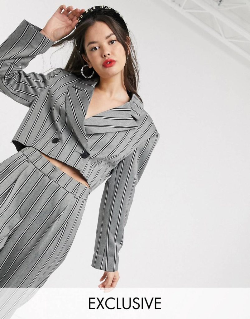 ASOS, 2390 P. (asos.com)