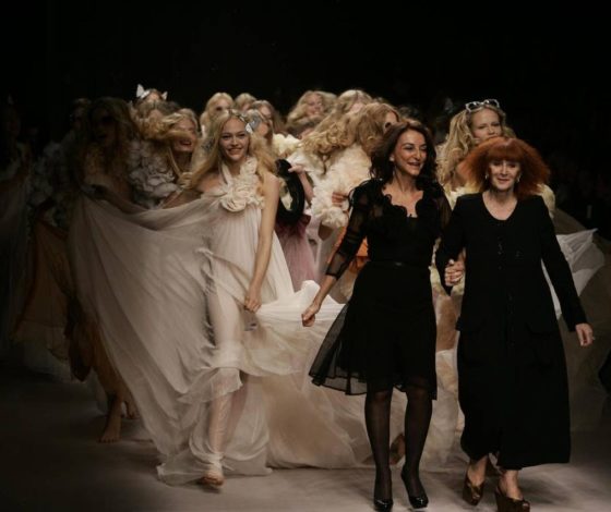 Sonya Rykiel возвращается: вспоминаем лучшие наряды бренда