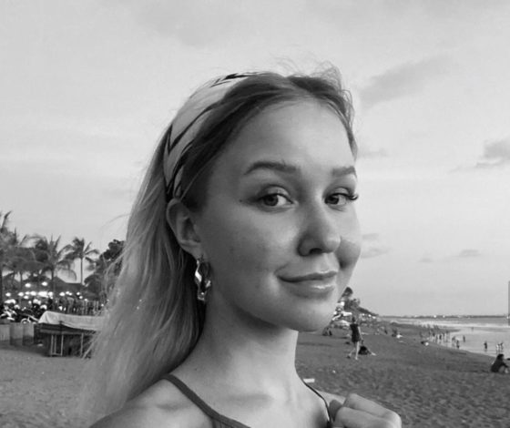 «Он ни разу перед нами не извинился»: родители погибшей Насти Тропицель о дочери, ее бойфренде и хайпе