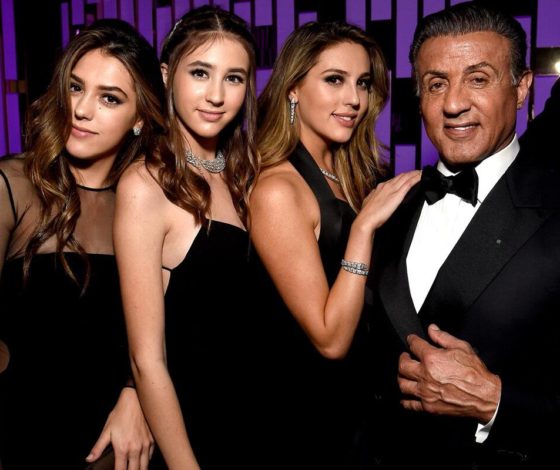 Топ стильных образов дочерей Сильвестра Сталлоне