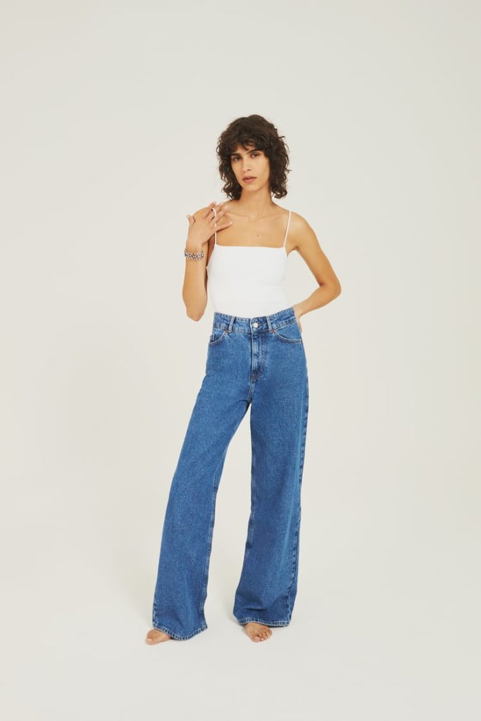 Zara, 1599 Р. (zara.com)