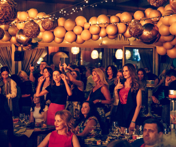 Вечеринка: ресторан BAMBOO.BAR отмечает день рождения и дарит подарки