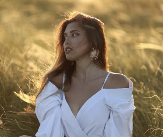 От кроп-топов до купальников: идеальная одежда на лето в коллекции Devam