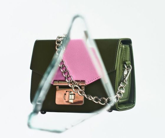 ARNY PRAHT запустил конструктор сумок: разбираемся, как это работает