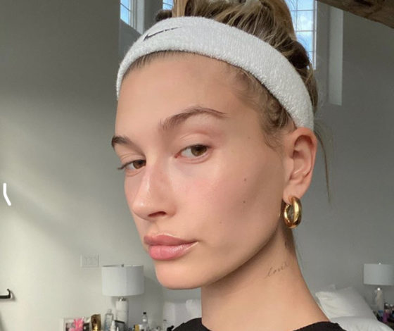 Без полотенца: британские дерматологи рассказали, как вытирать лицо