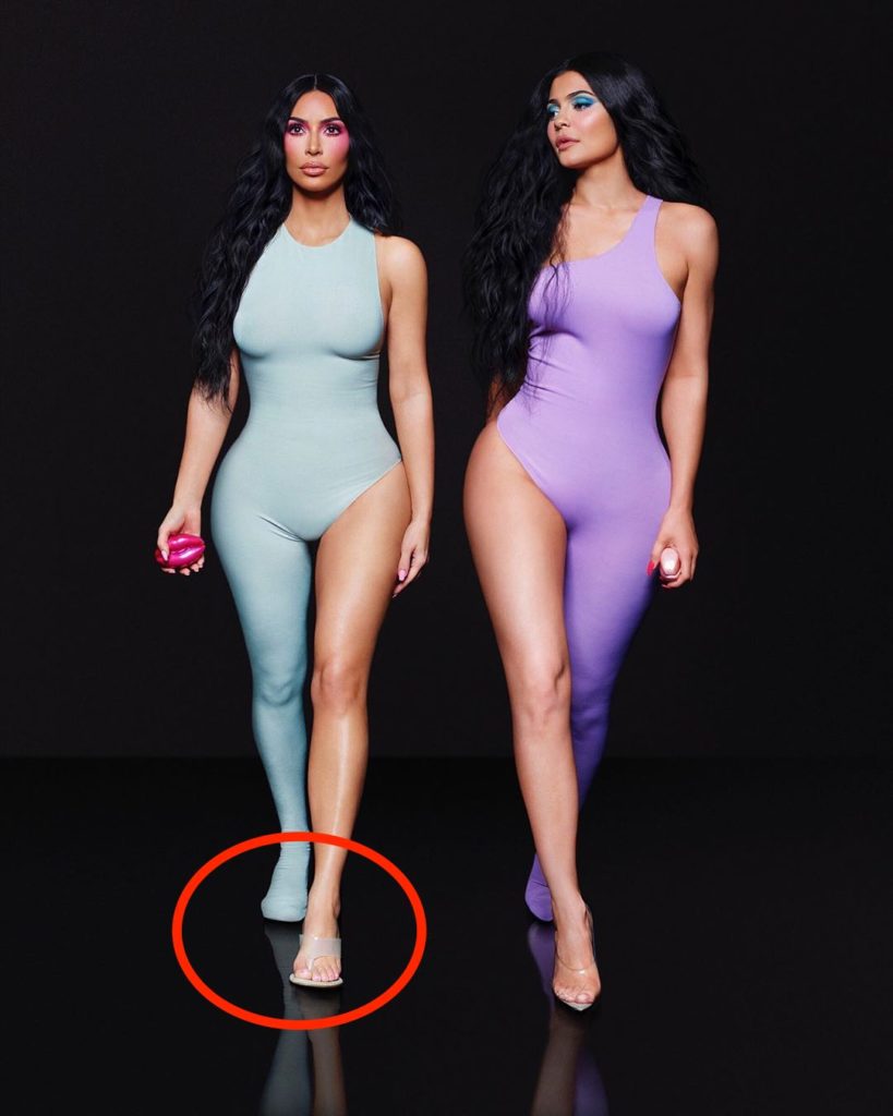 Ким Кардашьян (Фото: @kimkardashian)