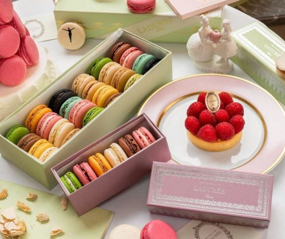 Ресторан Laduree: сегодня гостей ждут подарки