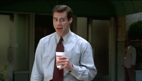 «Когда умер, но пришли правки»: топ лучших мемов про работу