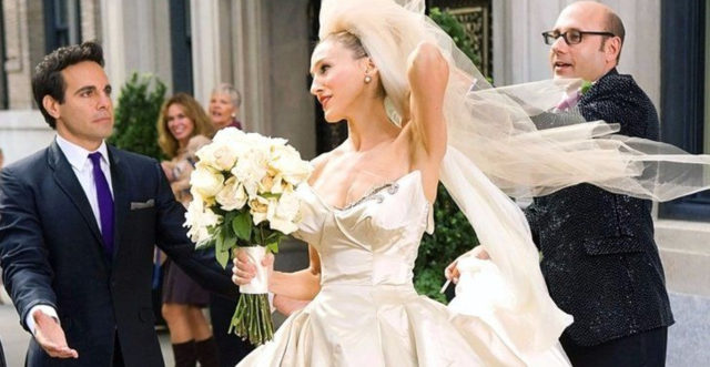 Русскую невесту трахают в свадебном платье (20 фото)