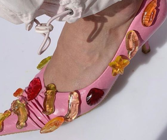 Instagram дня: блогер из Киева делает туфли из огурцов и роз