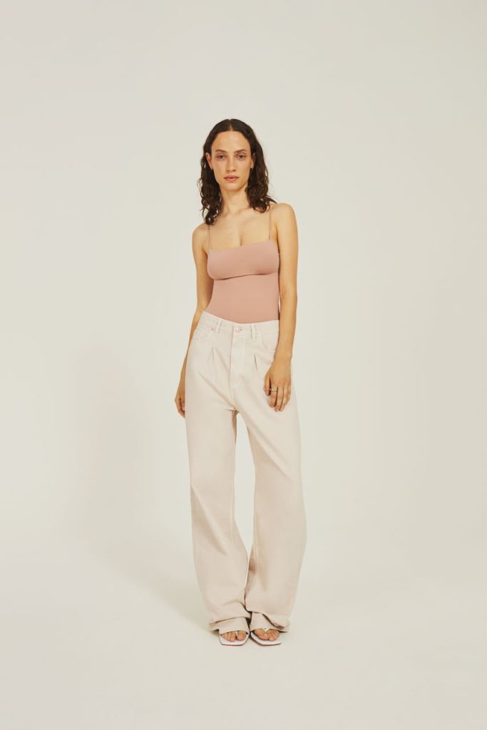 Zara, 1599 Р. (zara.com)