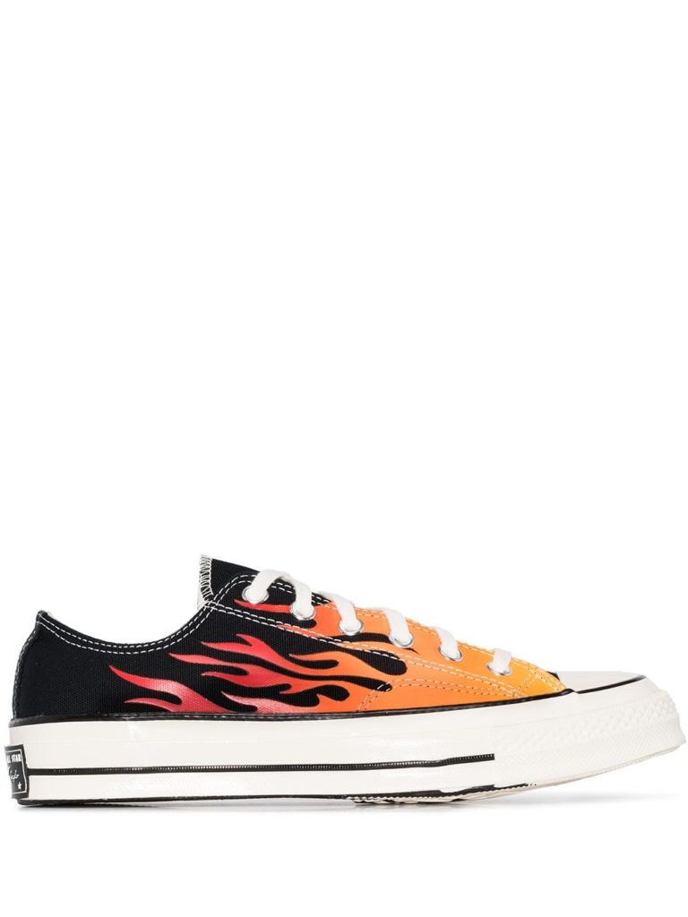 Converse, 5665 Р. (farfetch.com)