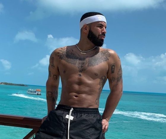 После фото Дрейка топлес: топ горячих голливудских парней