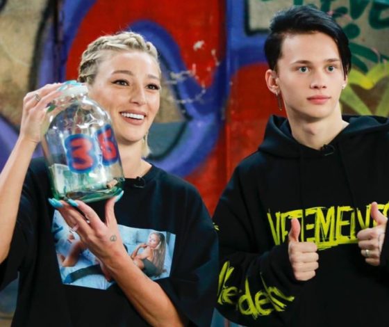 Разбитые яйца, шокеры и опарыши: новое шоу Насти Ивлеевой номер 1 в трендах YouTube