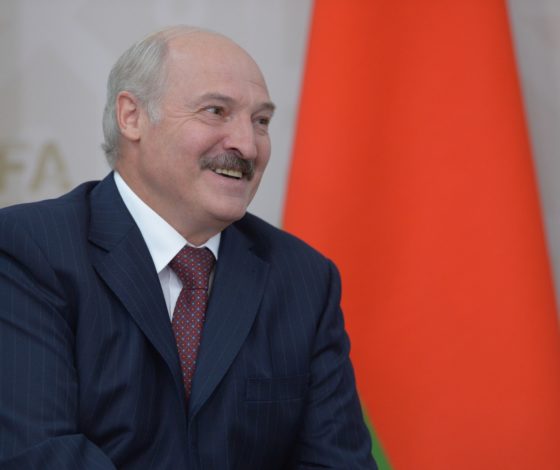 Заявление белорусских властей, общенациональная забастовка рабочих, шокирующие кадры пострадавших от силовиков: собрали итоги пятого дня столкновений в Беларуси