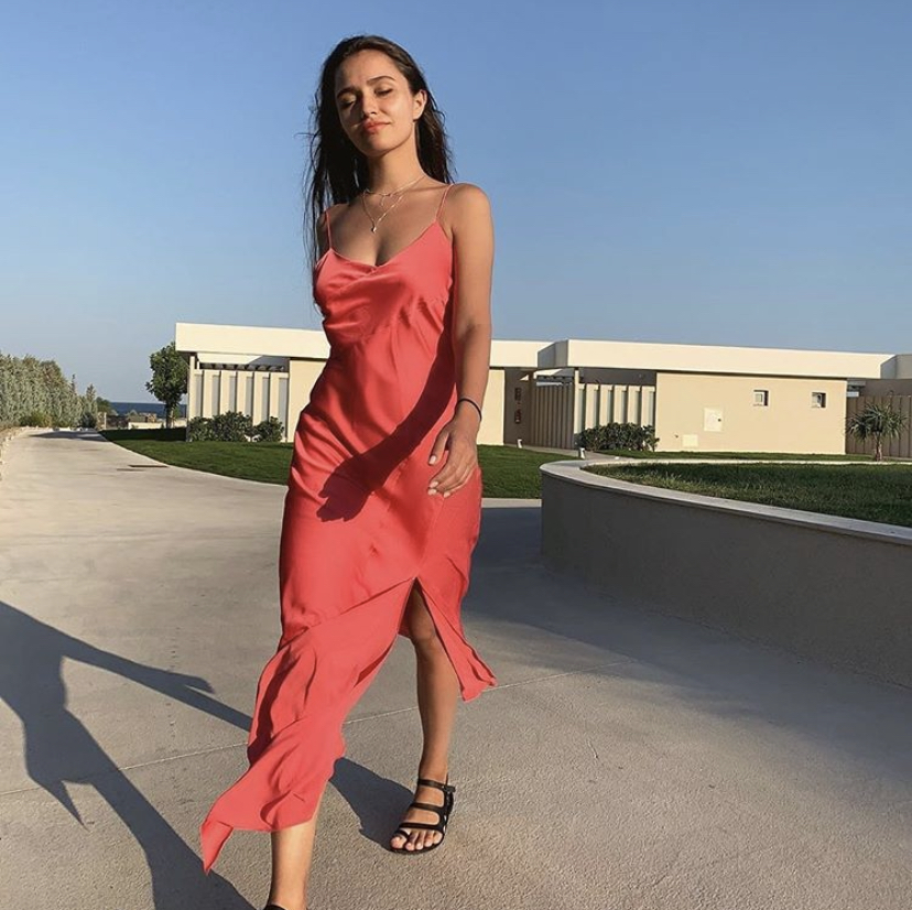 Мария Мельникова в платье GASANOVA фото: Instagram @gasanova_boutique