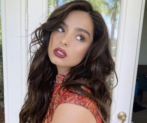 Девушка Скотта Дисика запустила косметический бренд