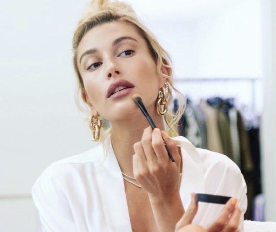 Много сывороток и глиняная маска: правила ухода за кожей Хейли Бибер