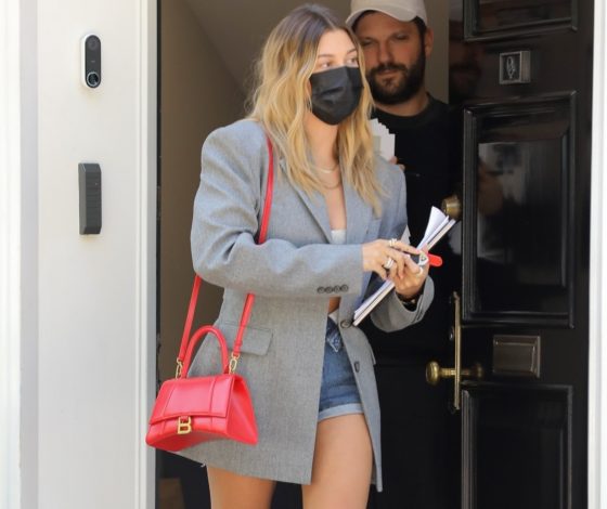 Сколько стоит: сумка, как у Хейли Бибер