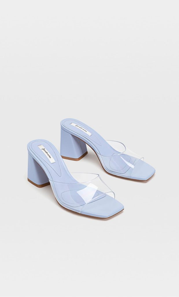 Stradivarius, 2099 P. (stradivarius.com)