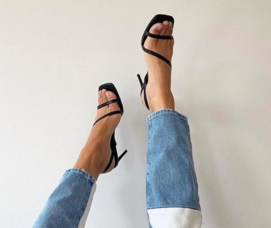 10 вариантов летней обуви, которую можно купить со скидкой