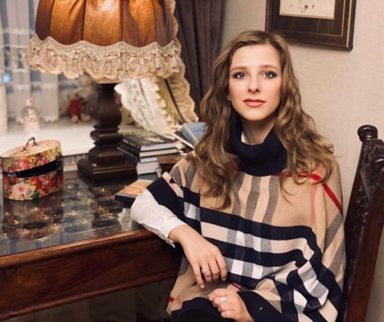 Я счастлива: Лиза Арзамасова впервые прокомментировала роман с Ильей Авербухом