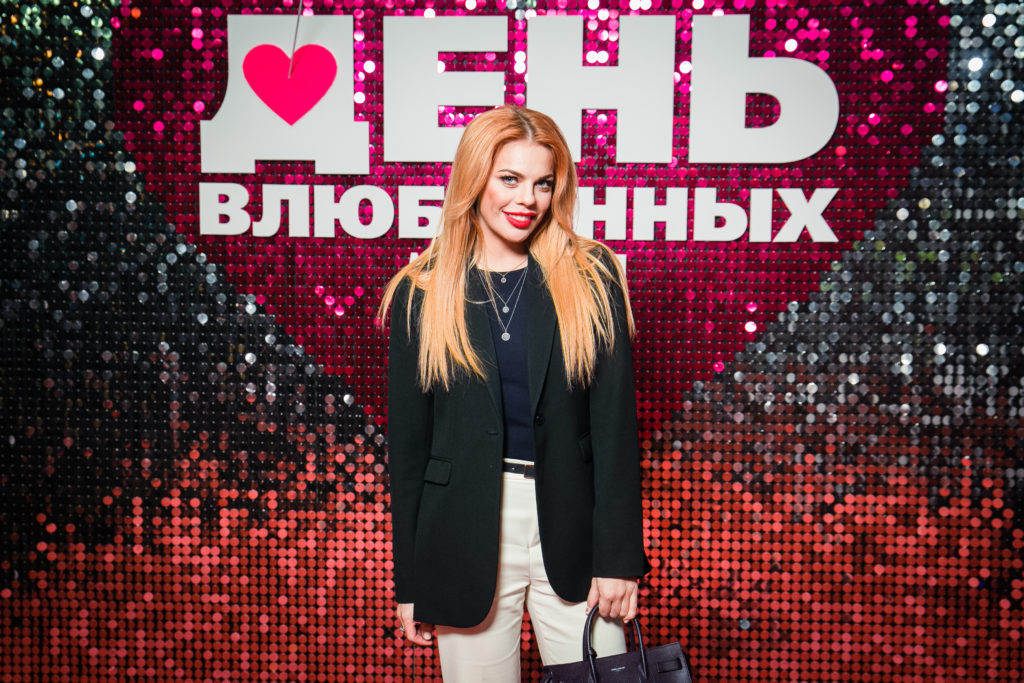 Анастасия СТоцкая 11