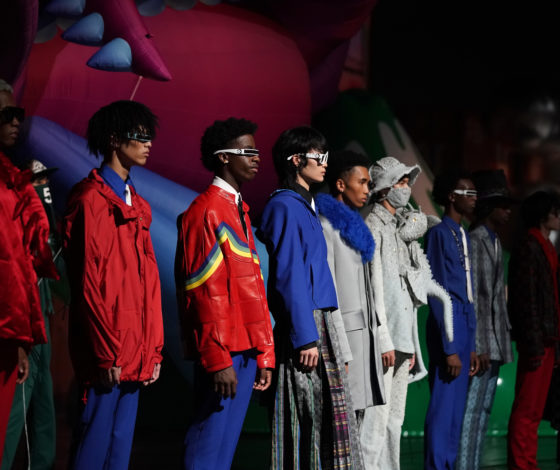 Вирджил Абло провел еще один показ Louis Vuitton. На этот раз в Токио