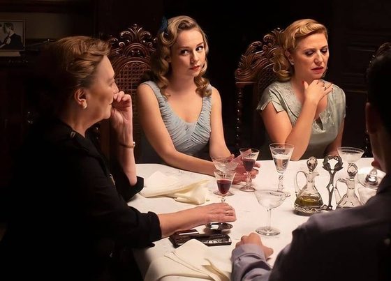 Для фанатов «Элиты»: новый сериал с Эстер Экспосито