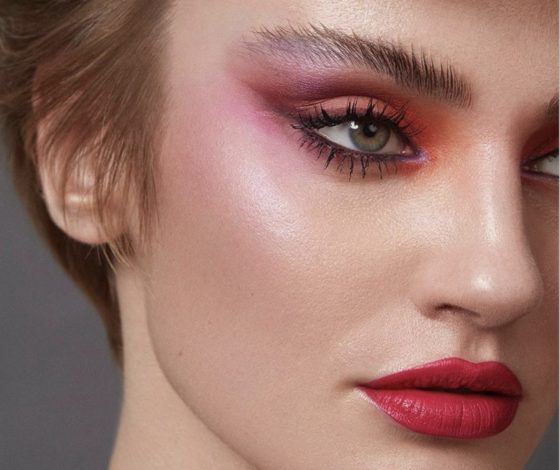 Сплошная экономия: косметика, которая заменит сразу три средства