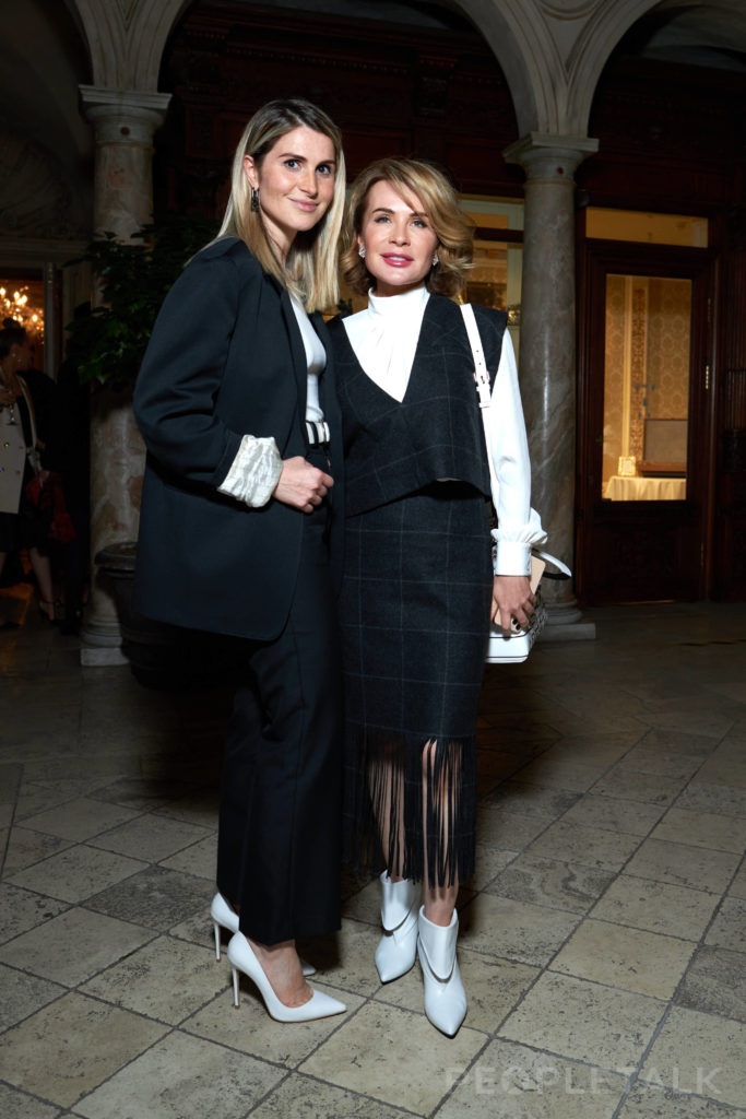 Лаура Джугелия и Ольга Панченко